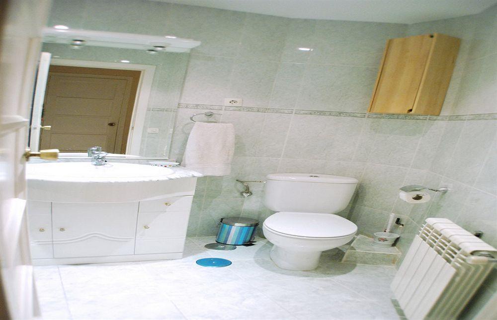 Apartamentos Aqui Me Quedo Madrid Exteriör bild